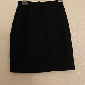 Woman’s skirt, size 4, black pencil skirt, polyester and rayon